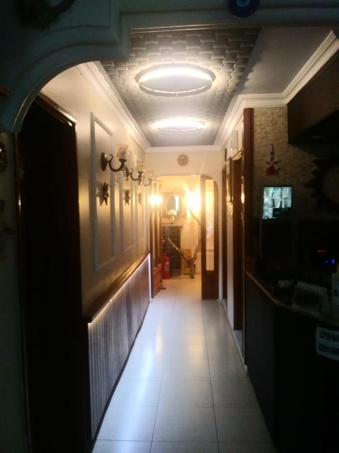 Limon Otel Foça Buitenkant foto