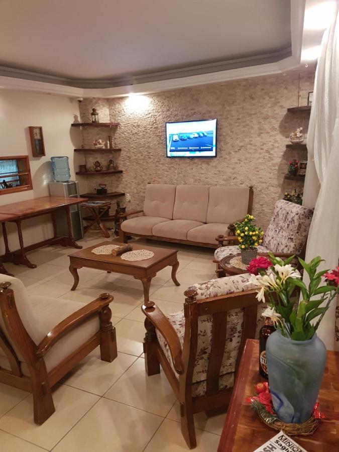 Limon Otel Foça Buitenkant foto